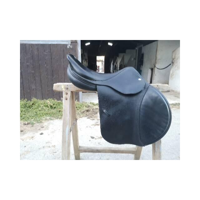 Selle équipe noire 17 pouces