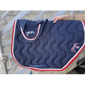 Tapis et bonnet pénélope