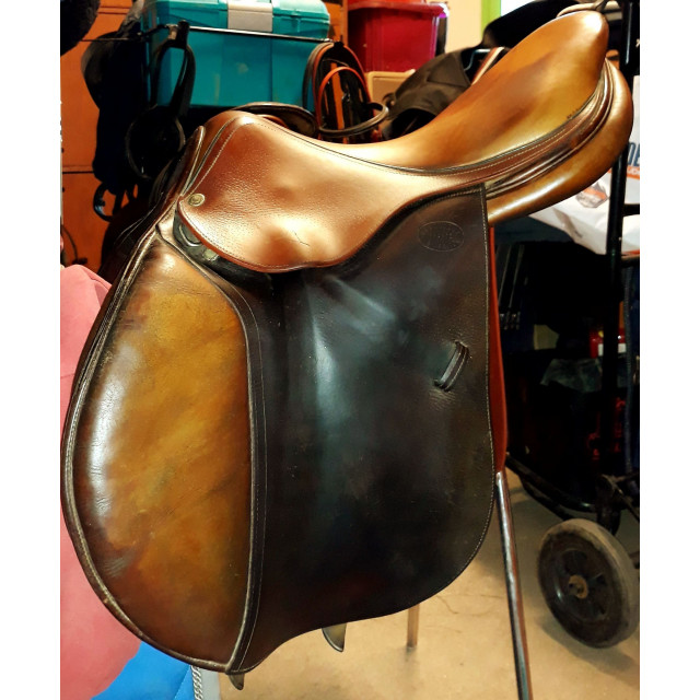 Selle Devoucoux CSO 17,5