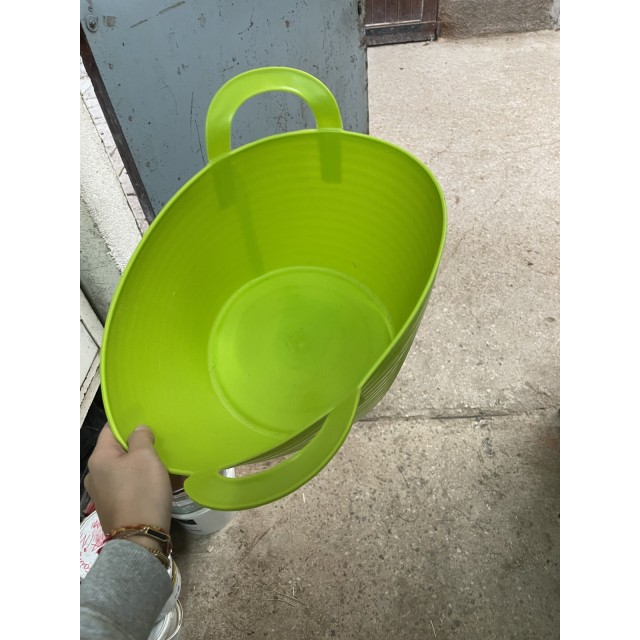 Seau flexible vert