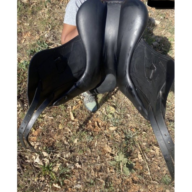 Selle dressage Childeric édition Swarovski