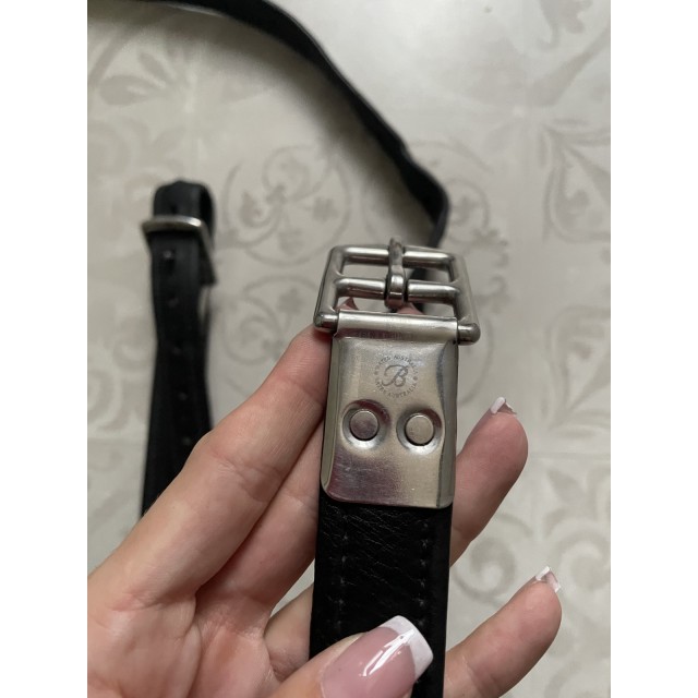 Étrivières Bates en cuir noir