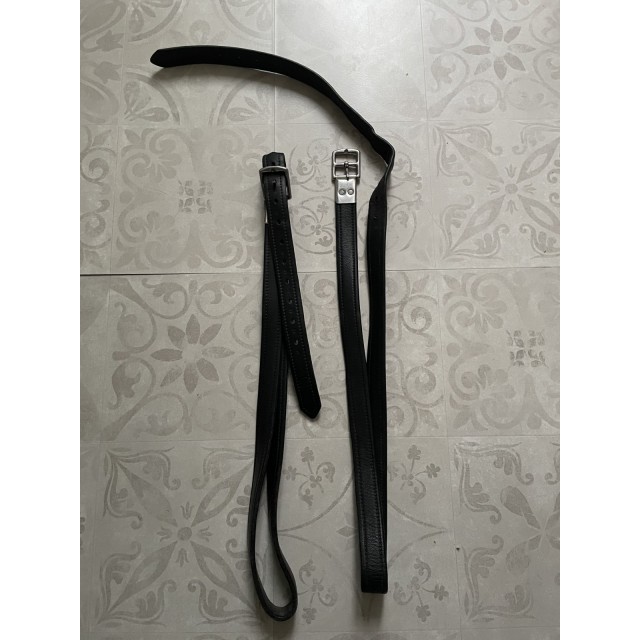 Étrivières Bates en cuir noir