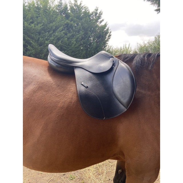 Selle Time Rider noir 17,5
