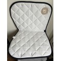 Lot tapis + bonnet neuf Childeric