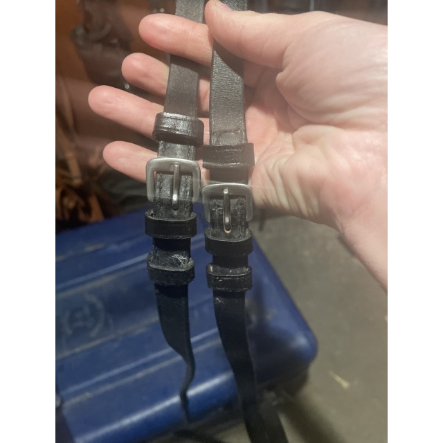 Rênes lisses noires