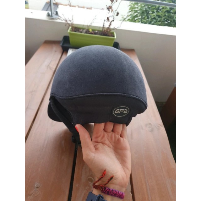 Bombe Casque GPA taille 53 carbone clasic