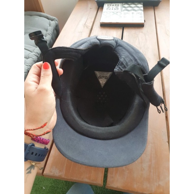 Bombe Casque GPA taille 53 carbone clasic