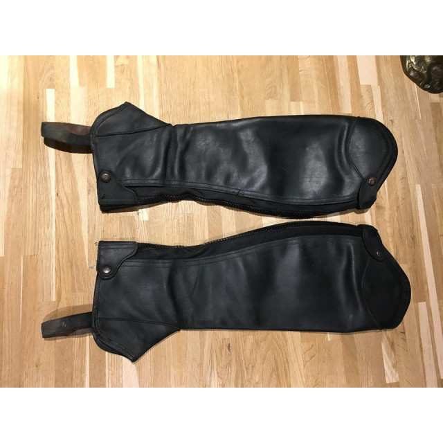 Chaps en cuir noir