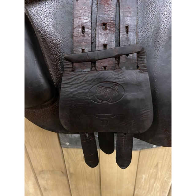 Selle Éric Thomas compétition 17"
