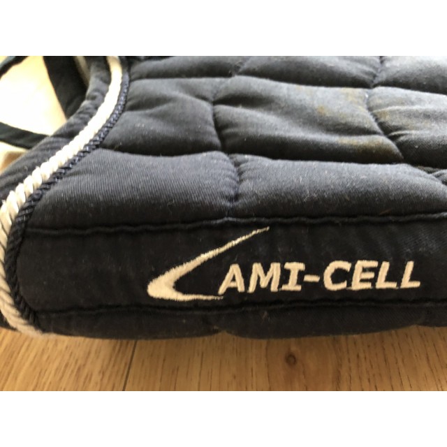 Tapis Lamicell bleu marine