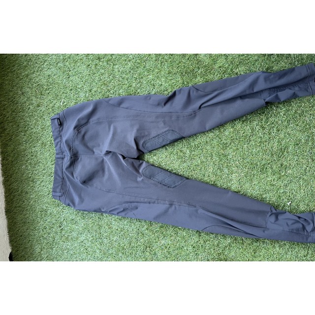 Lot de deux pantalons taille M