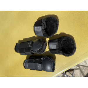 Lot guêtres et pb taille cheval