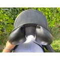 Selle de dressage Amerigo noire 17.5