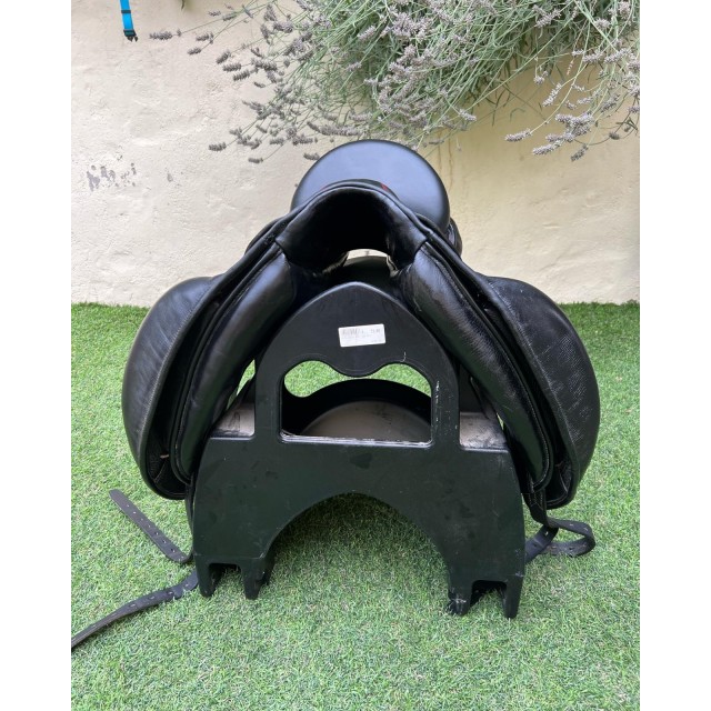 Selle de dressage Queen