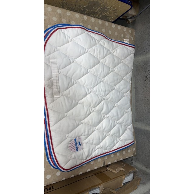 Tapis blanc