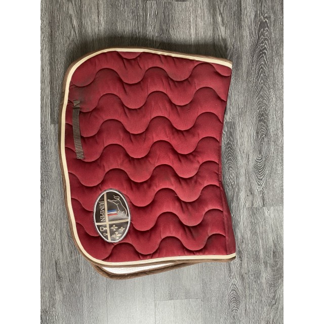 Jump'in - tapis Jumpad Ecusson - bordeaux liseré marron et crème