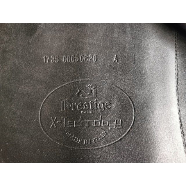 SELLE PRESTIGE X PARIS CROSS 17’ arçon X Technology  état neuf fabriquée en août 2020
