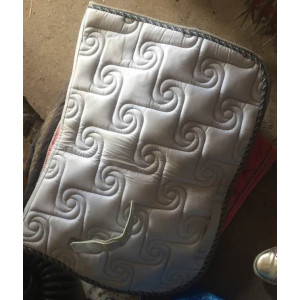 tapis tattini bleu ciel