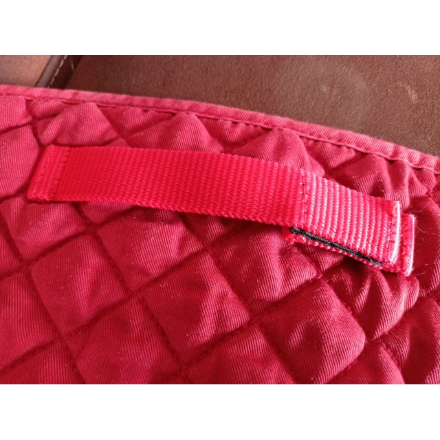 Tapis rouge poney