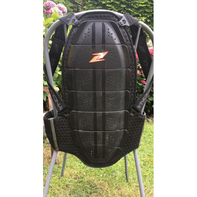 Protège dorsale Zandona