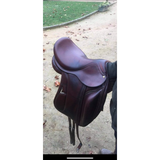 Selle de dressage Darroze 16,5
