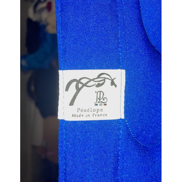 Tapis Pénélope Leprevost coupé sport bleu