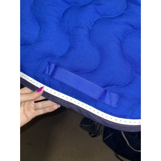 Tapis Pénélope Leprevost coupé sport bleu