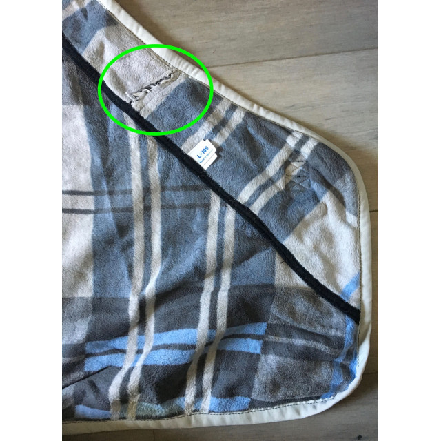 Chemise polaire bleue et grise