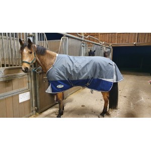 Couverture d'extérieur Weatherbeeta 360 gr 6'0 en très bon état