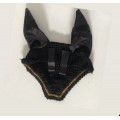 Bonnet noir liseré or taille cheval