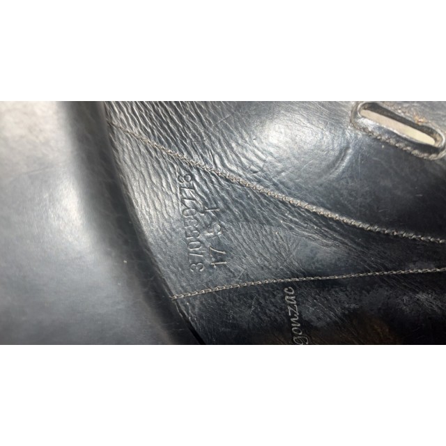 Selle de dressage