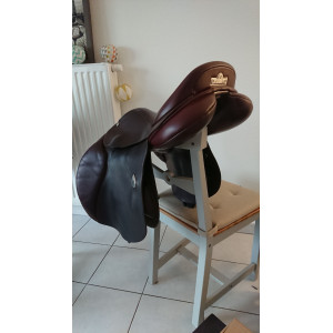 Selle Bates Elevation