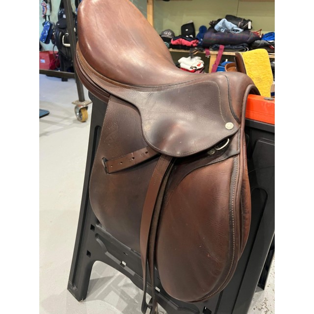 Selle Antares 17 pouces