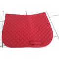 Tapis de selle rouge
