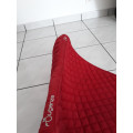 Tapis de selle rouge
