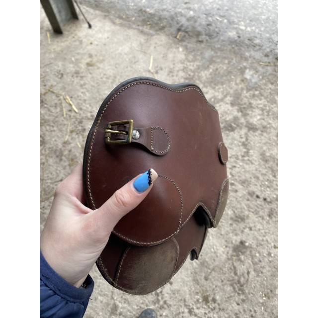 Protège-boulets cuir marron