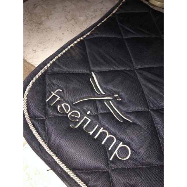 Tapis Freejump gris foncé