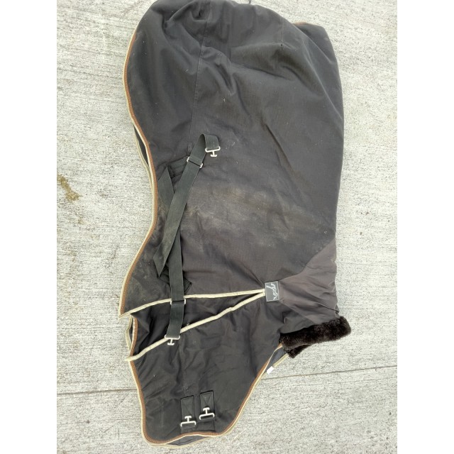 Couverture extérieur Pénélope Leprevost chaude