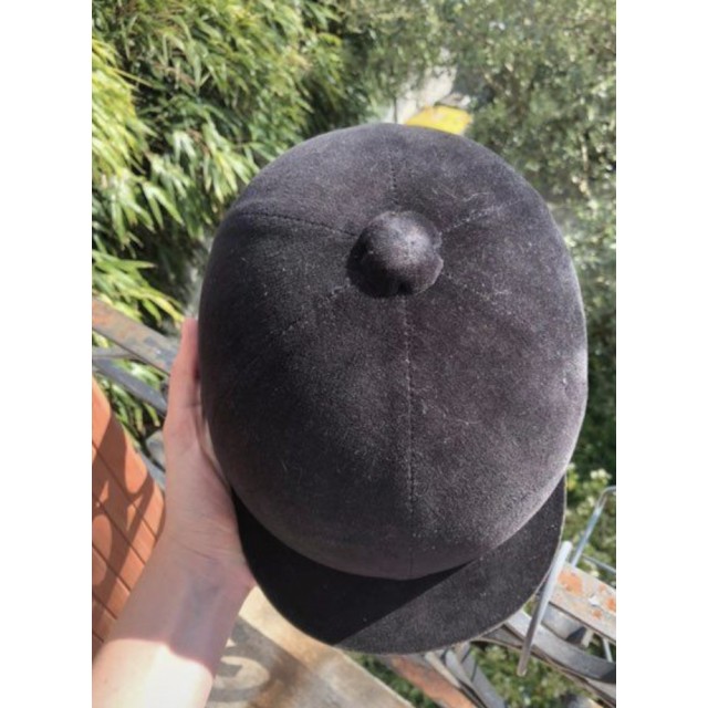 Bombe Fouganza noire