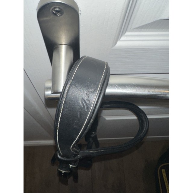 Bridon Muserolle Croisée Dyon Collection et Renes Dy'on neuf taille cheval