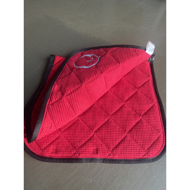Tapis vestrum rouge