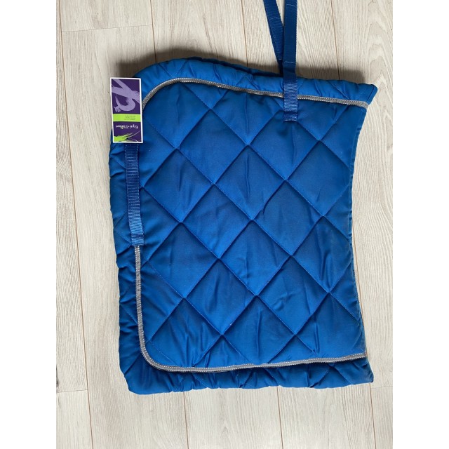 tapis bleu equi-thème