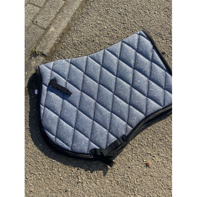 Tapis equitheme à paillettes