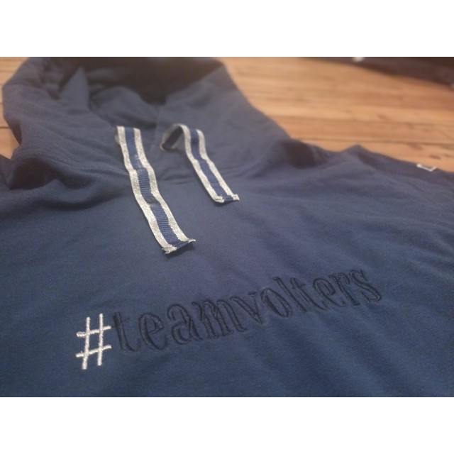 Pull neuf Volte taille L (équivaut M)