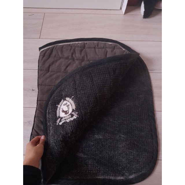 tapis marron fouganza