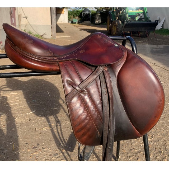 Selle Butet doublée veau