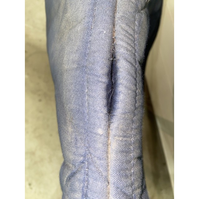 Tapis bleu marine personnalisé