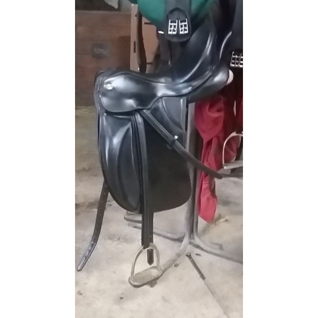 Selle de dressage