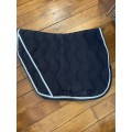 tapis bleu marine